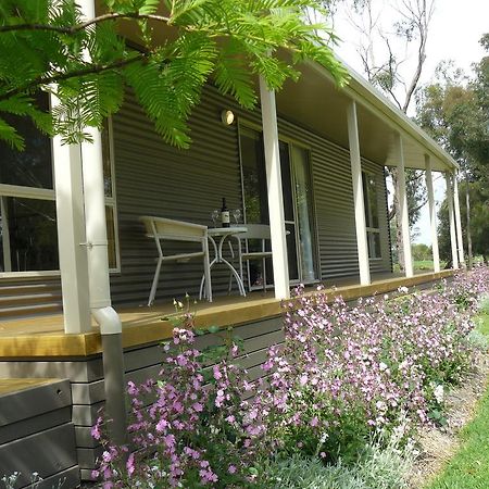 Camawald Coonawarra Cottage B&B Oda fotoğraf
